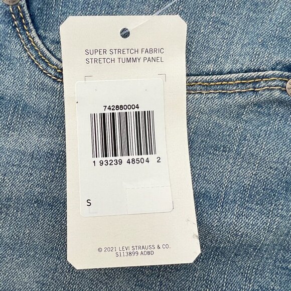 NWT- Sz S Maternity- Levi's Signature Gold Mid-Rise Rolled Hem 3" Shortie Shorts - Picture 9 of 11